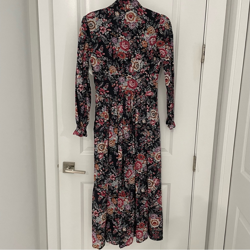 Tuckernuck MILLE Resort & Travel Anya Midi Dress Black Floral. G95 - Picture 8 of 11